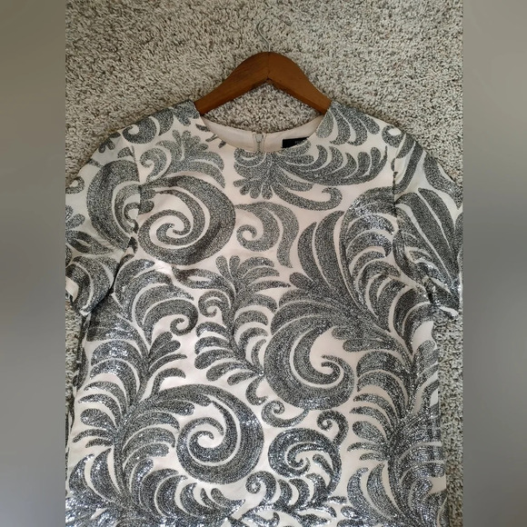 Forever 21 Cocktail sequen dress - Picture 4 of 9